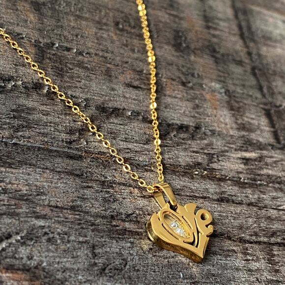 NEW Script Love Shaker Necklace - Picture 11 of 12